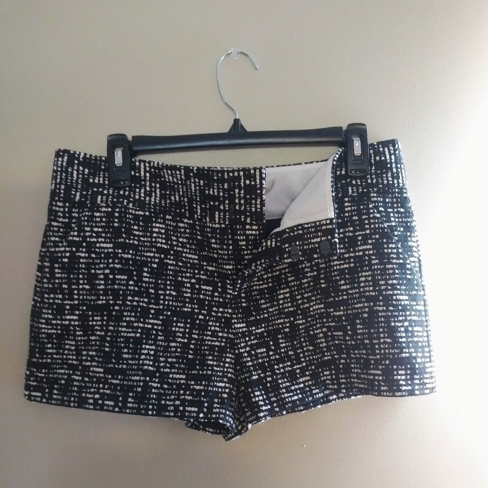 Low-rise Chino shorts